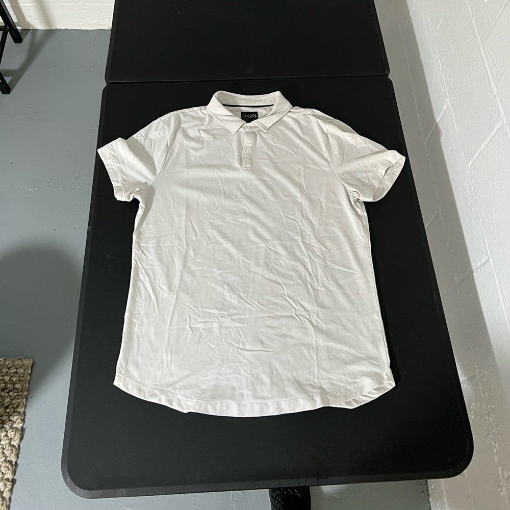 Cuts Curve Hem Polo